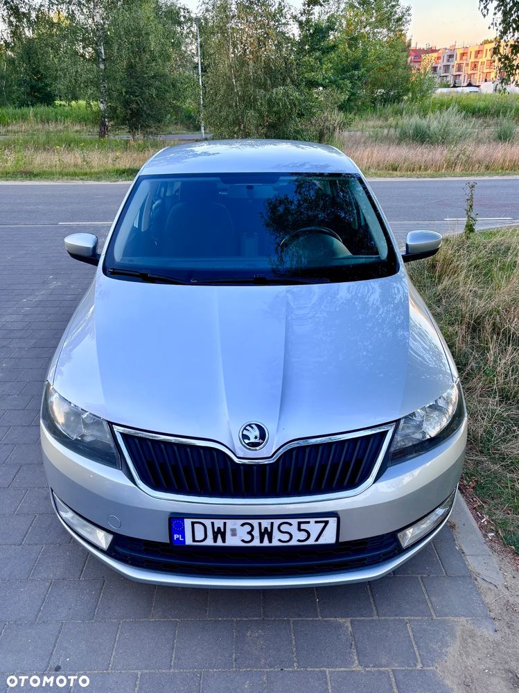 Skoda RAPID 1.6 TDI DPF Ambition - 3