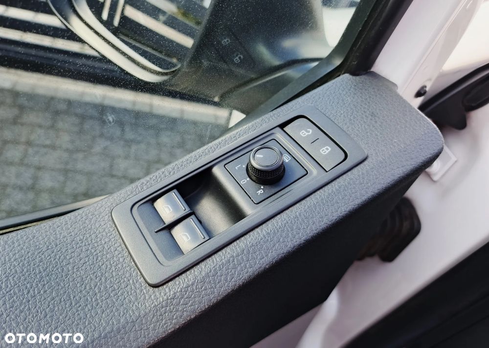 Volkswagen Transporter L1H1 Plus Comfortline - 8