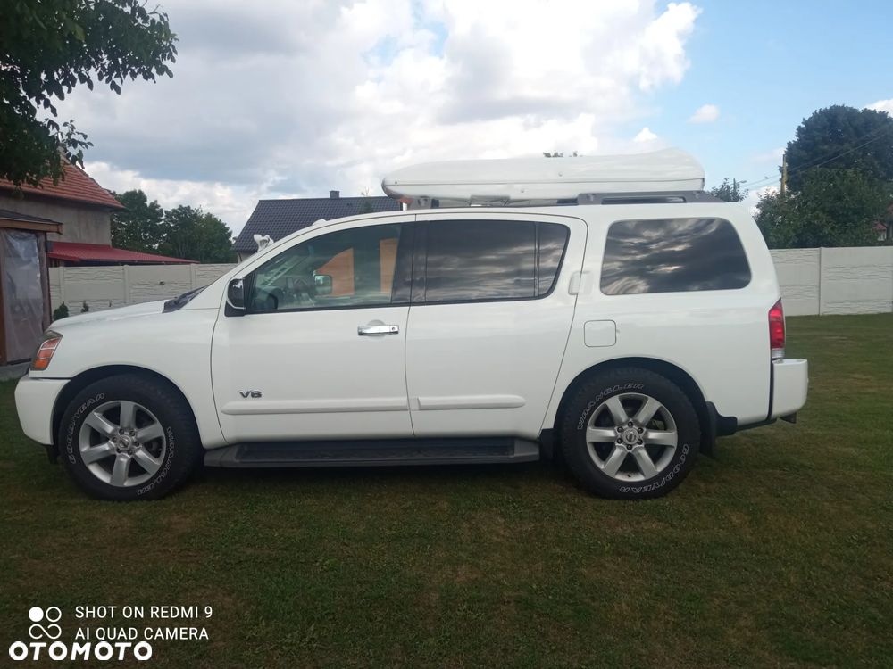 Nissan Armada - 4