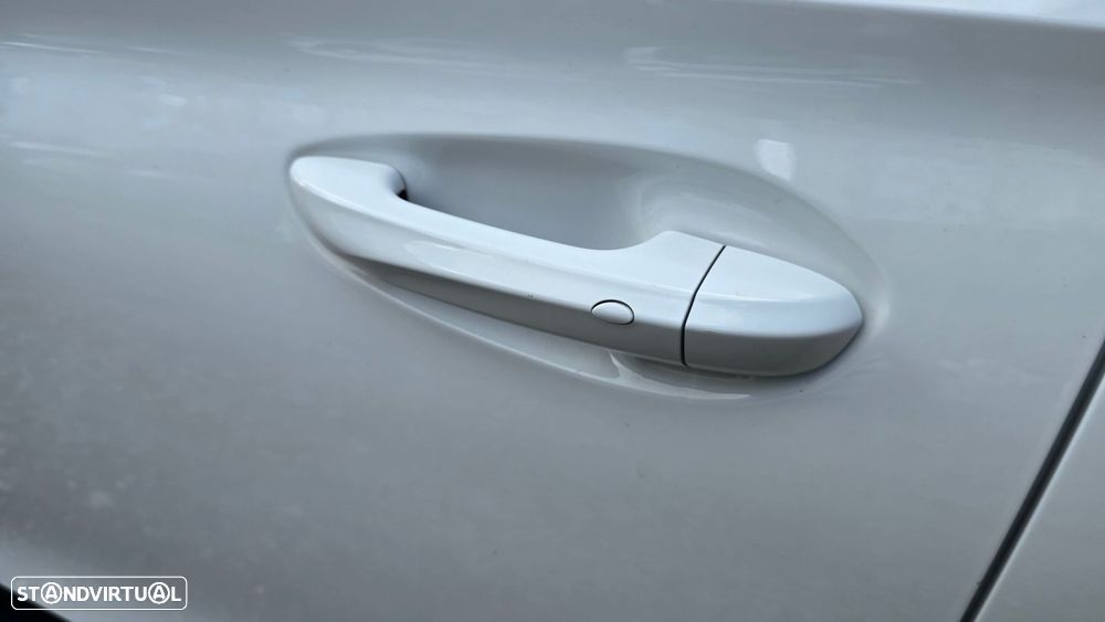 MG MG4 64 kWh Comfort - 60