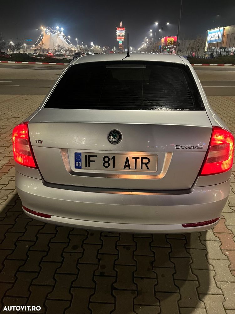Skoda Octavia 2.0 TDI Ambiente - 5