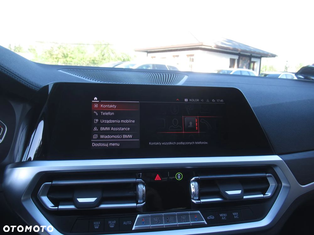BMW Seria 3 320i Luxury Line - 33