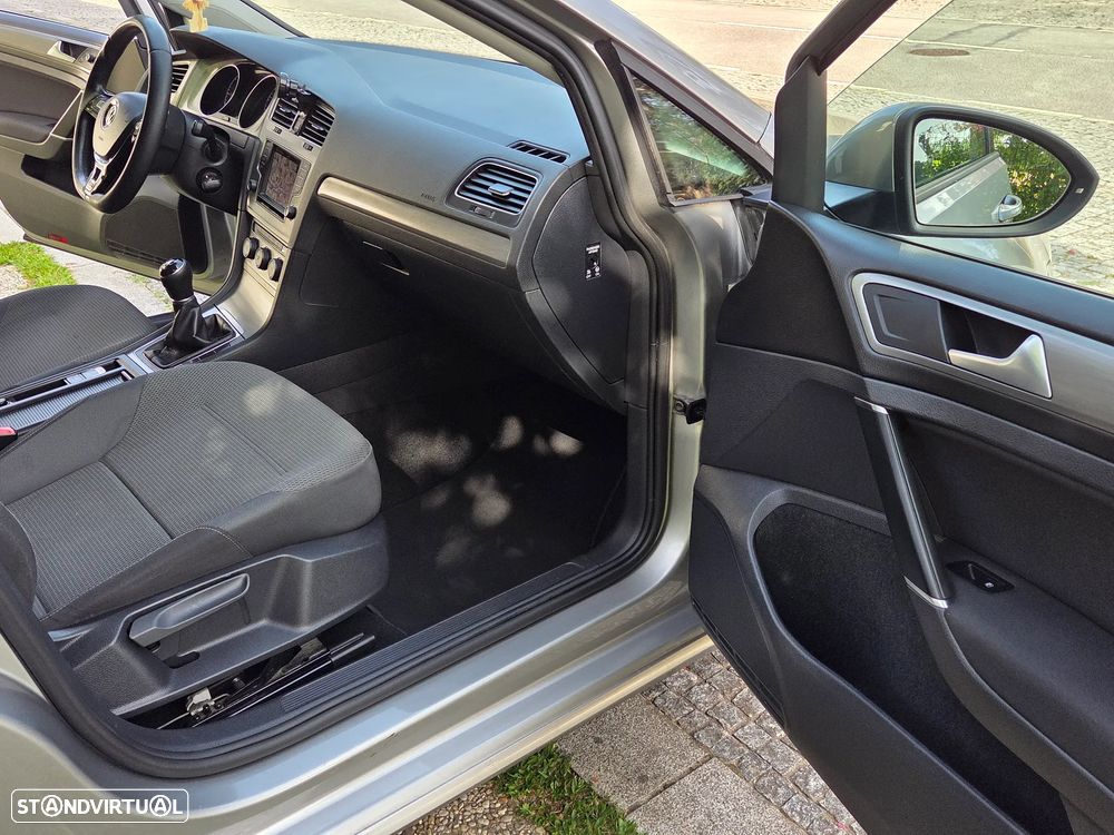 VW Golf Variant 1.6 TDi BlueMotion Trendline - 22