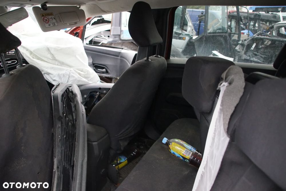 Auto na części - Dacia Jogger Lift 1.0 TCE ECO-G 91 KM H4D480 JT4018 2023R Silnik Skrzynia Drzwi Klapa Zderzak Błotnik Lampa Lusterko Klamka Szyba Deska Kokpit Sterownik Moduł Czujnik Licznik Wyświetlacz Panel - 17