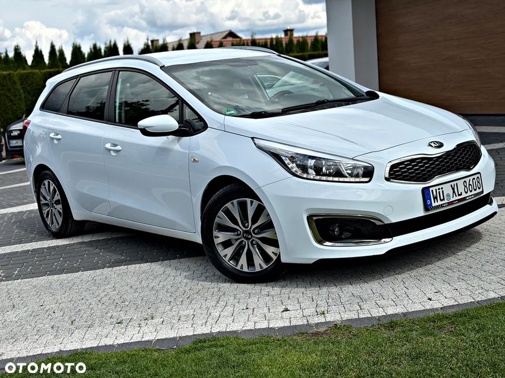 Kia Ceed 1.6 CRDi XL - 1