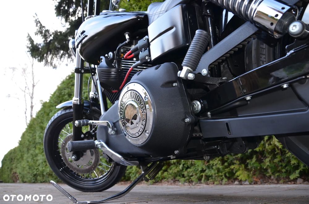 Harley-Davidson Dyna Street Bob - 15