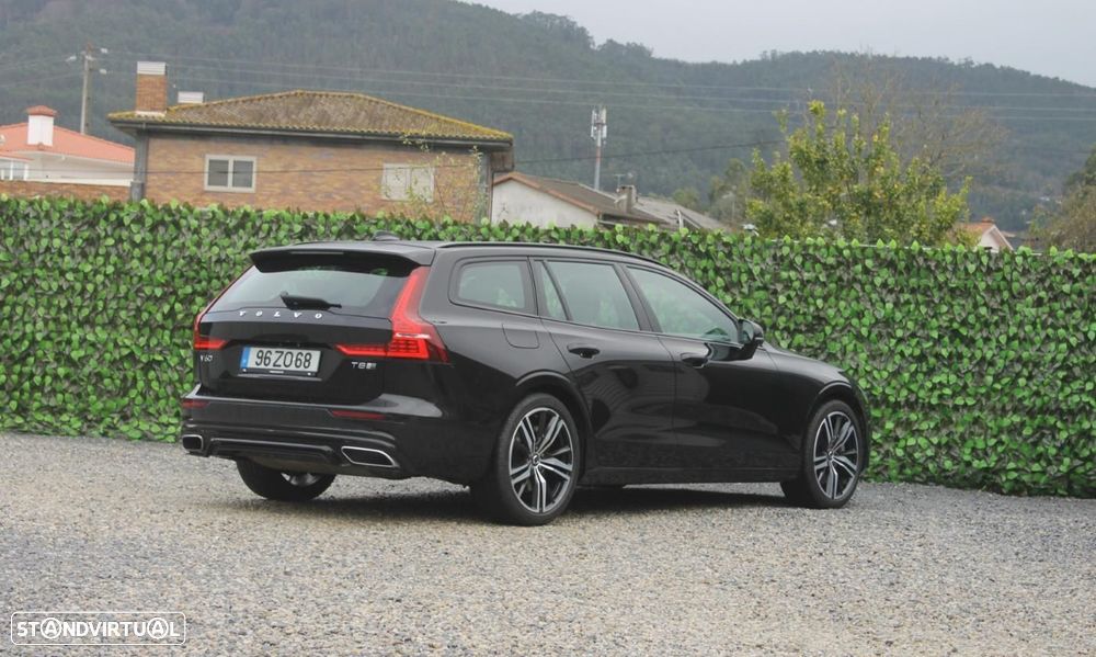 Volvo V60 2.0 T8 AWD TE R-Design - 3