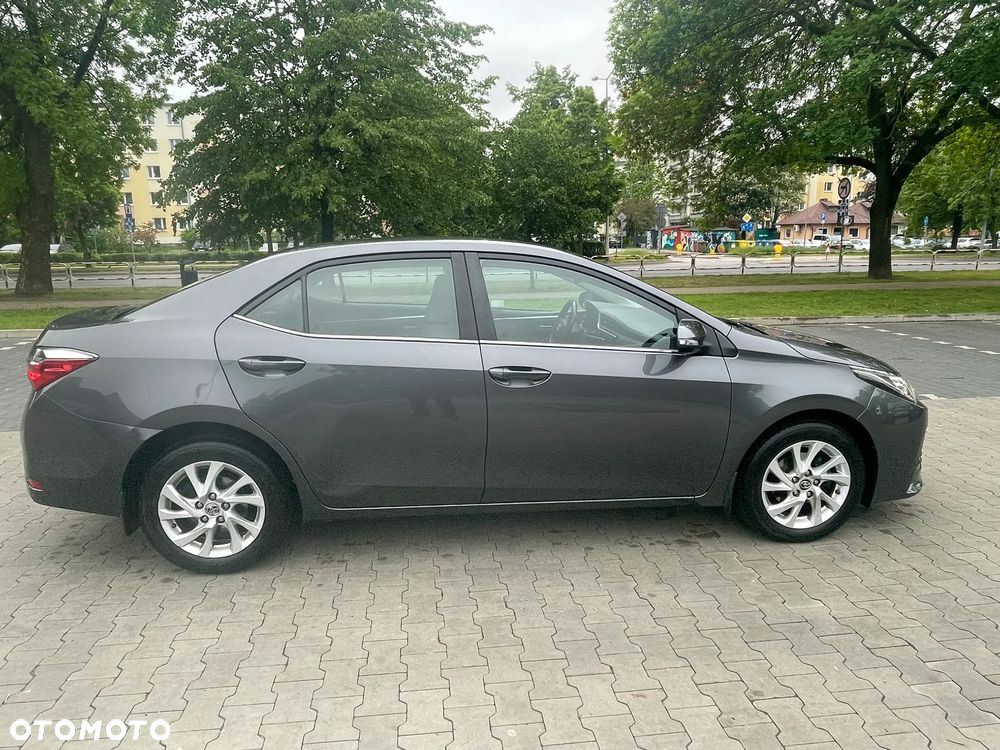 Toyota Corolla 1.6 Comfort - 4