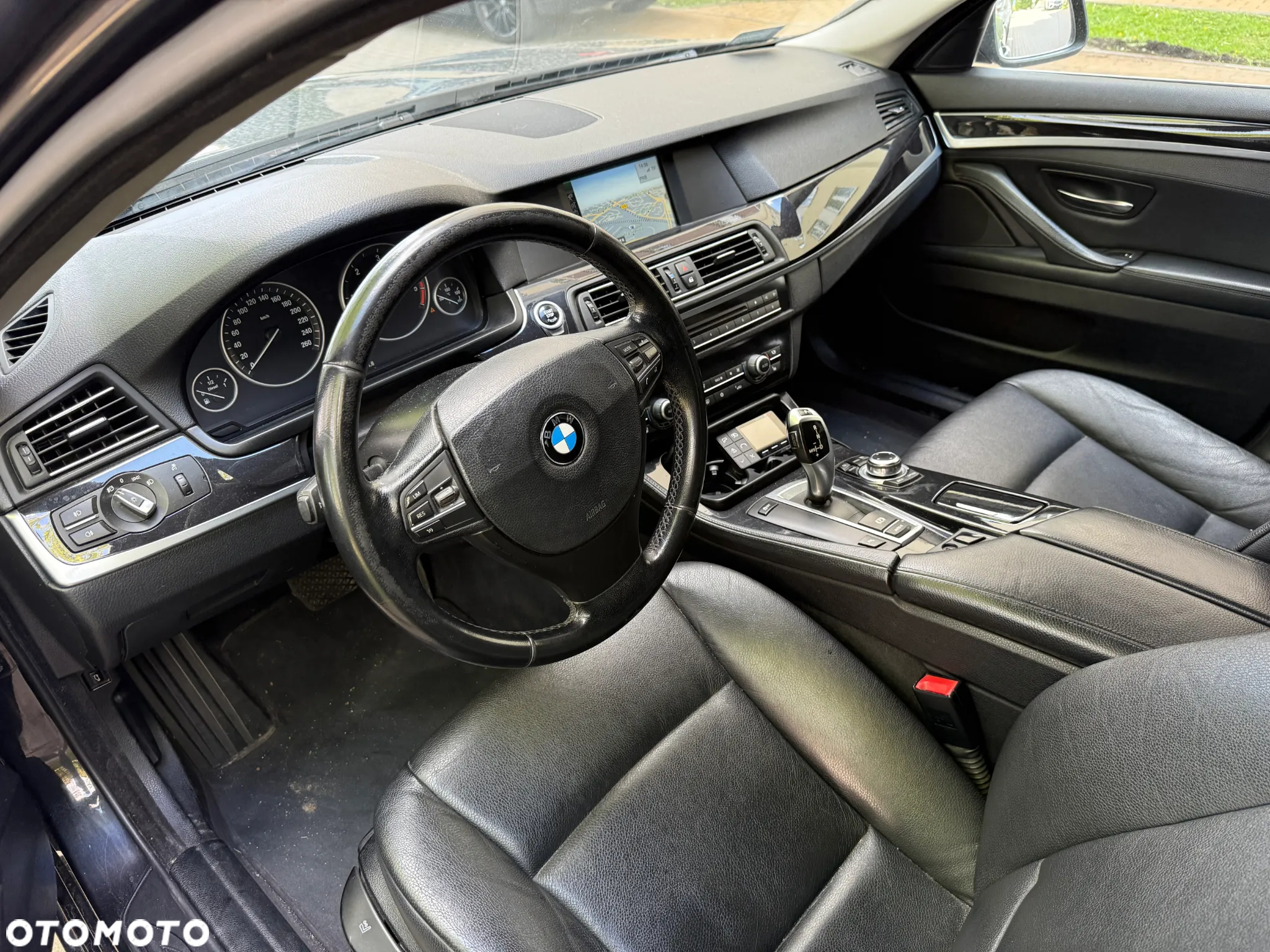 BMW Seria 5 520d Touring - 7