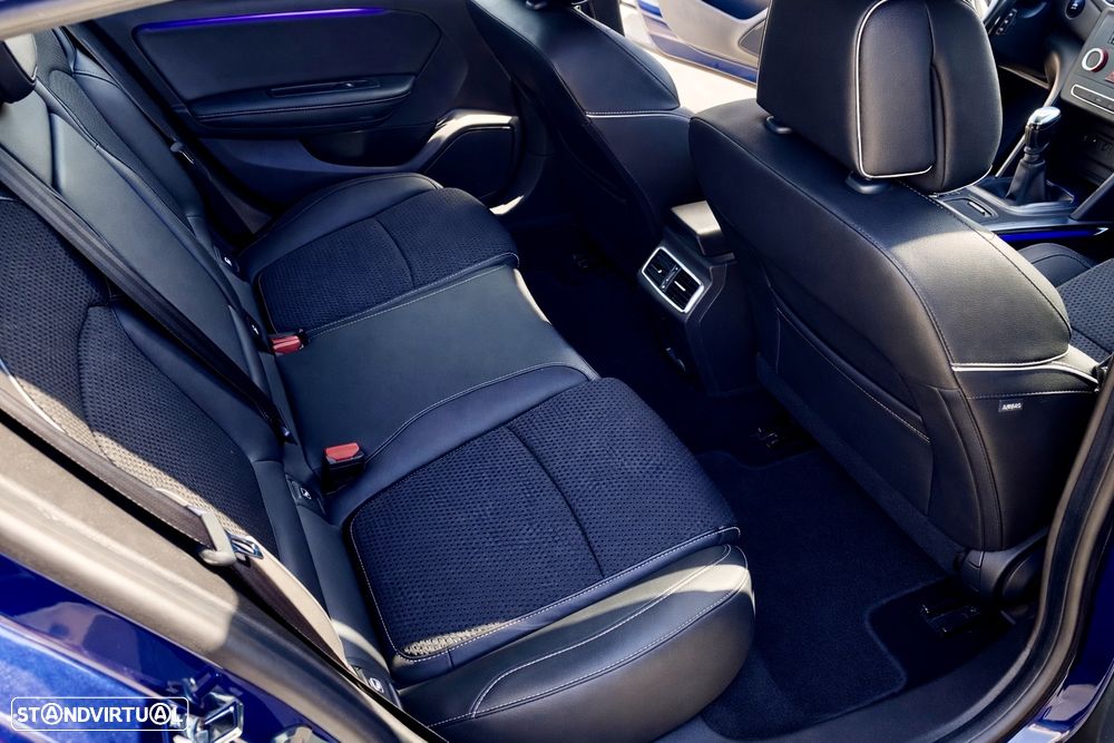 Renault Mégane Sport Tourer 1.5 dCi Bose Edition J18 - 14