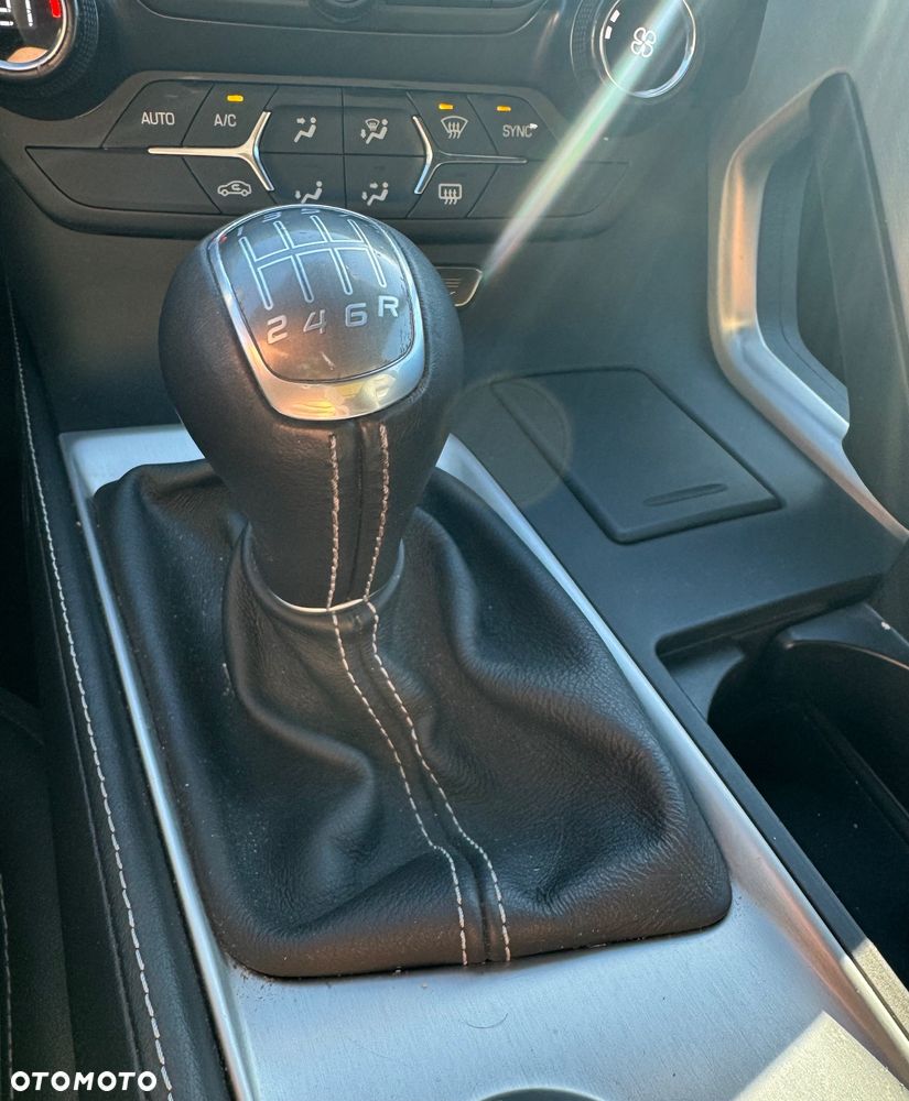 Chevrolet Corvette - 20