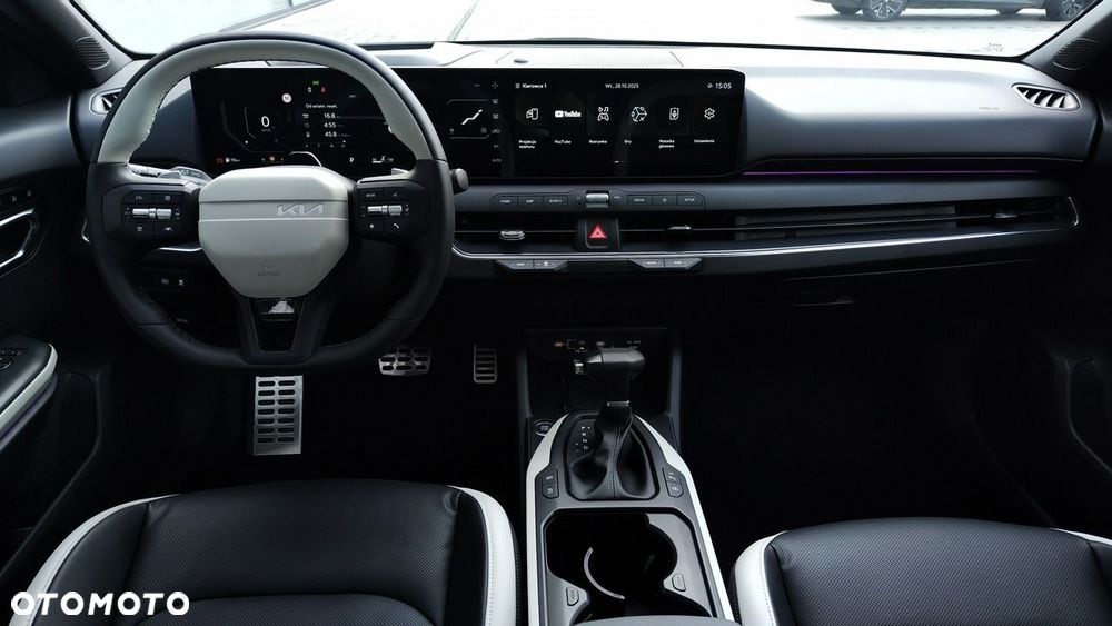 Kia K4 - 16