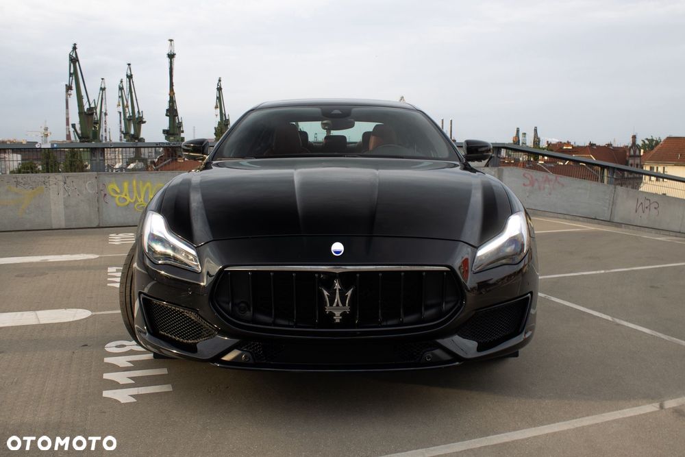 Maserati Quattroporte S Q4 GranSport - 4