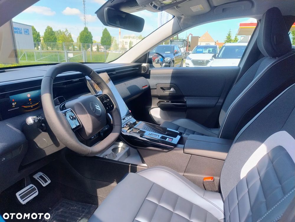 Citroën C5 Aircross 1.2 mHEV Max eDCT6 - 12