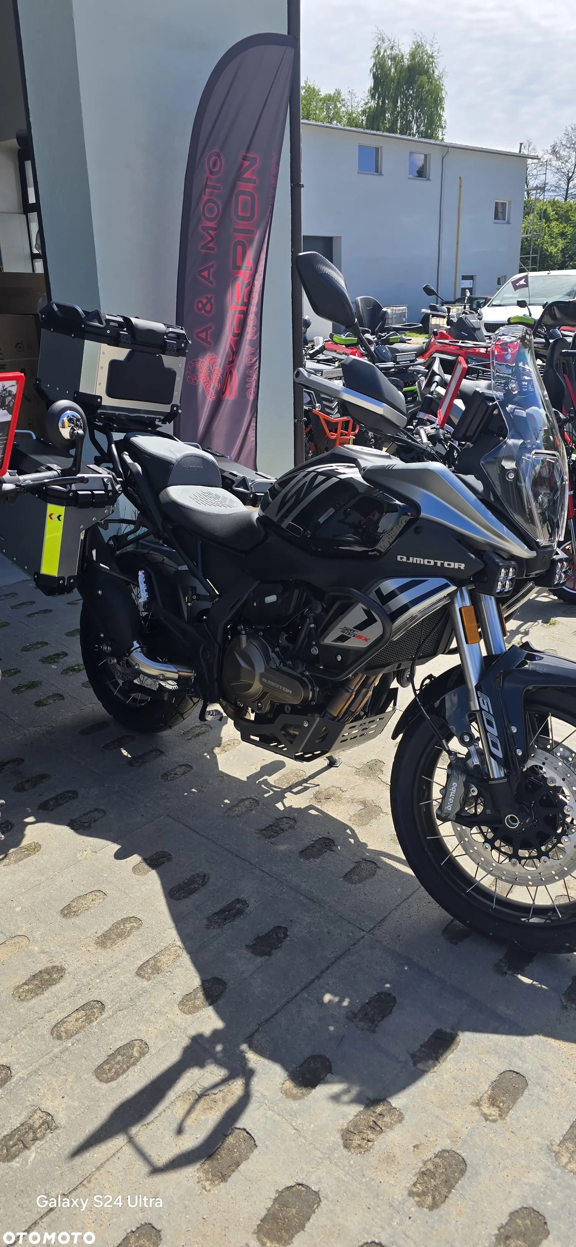 QJMOTOR SRT 600SX - 7