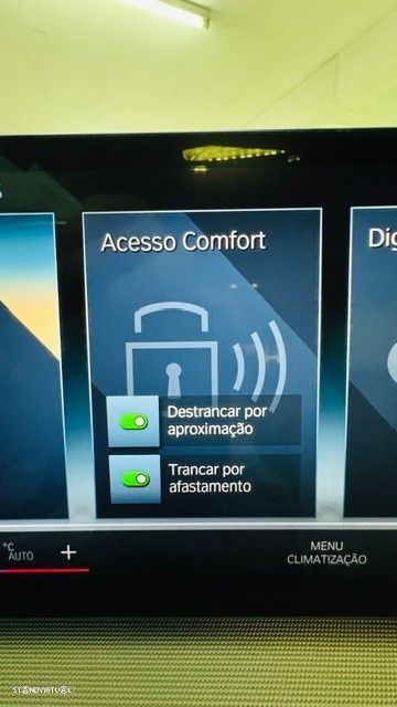 BMW 330 e Aut. Luxury Line - 48