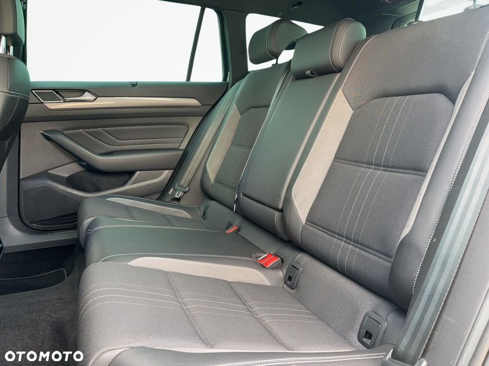 Volkswagen Passat Alltrack - 15