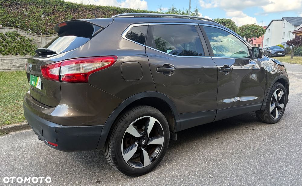 Nissan Qashqai - 14