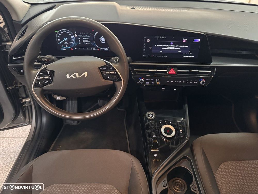 Kia Niro EV 64kWh Drive - 13