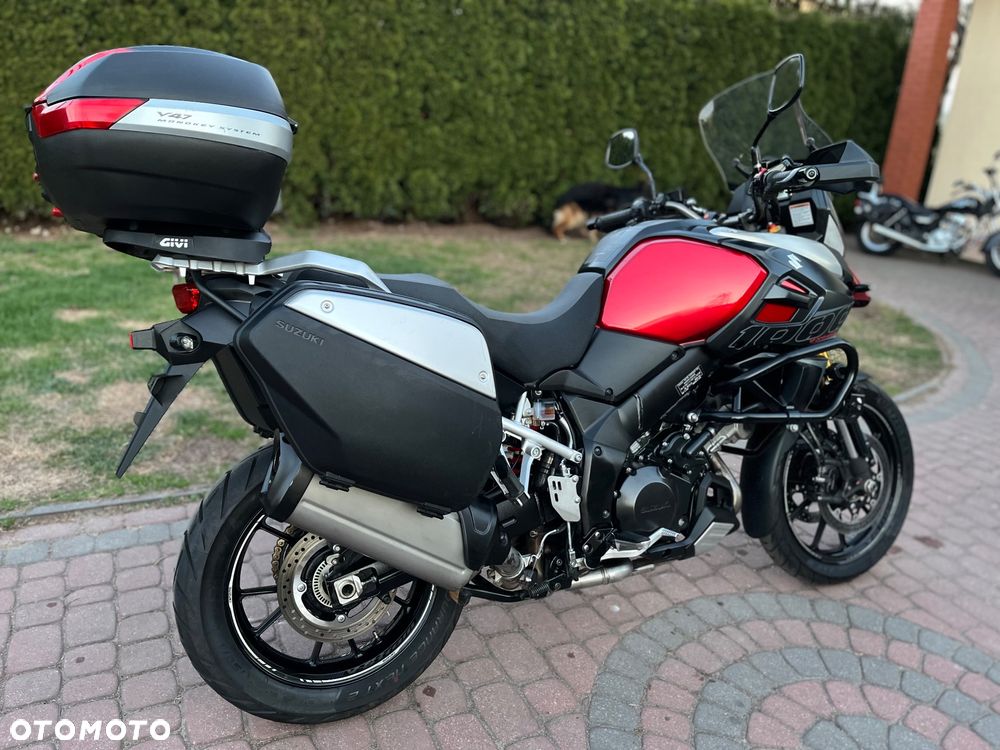 Suzuki DL - 5