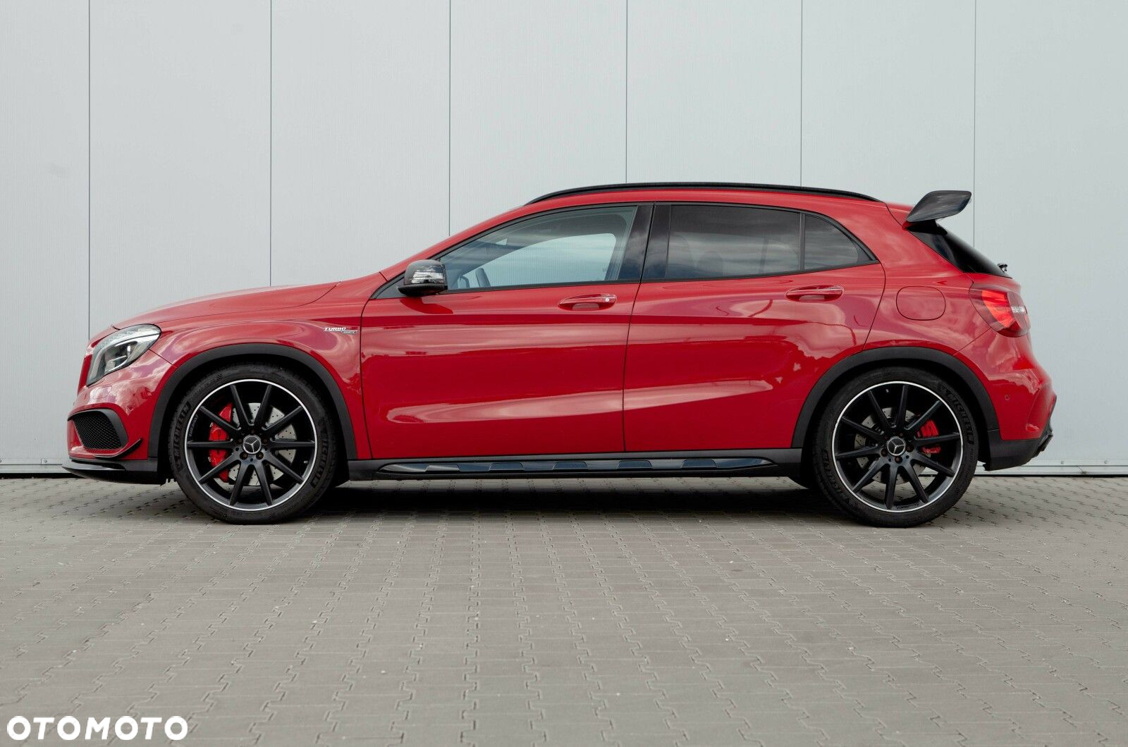 Mercedes-Benz GLA 45 AMG 4-Matic - 8