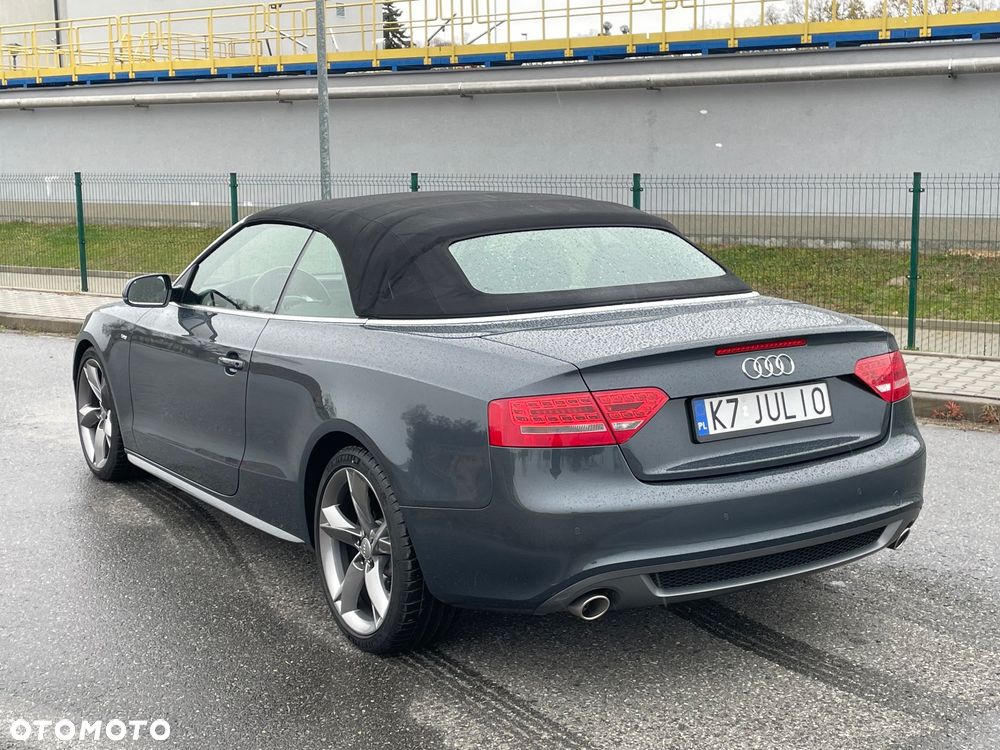 Audi A5 Cabrio - 8