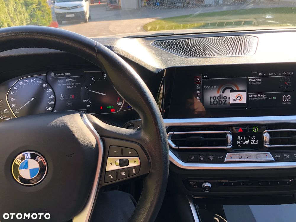 BMW Seria 3 318d MHEV Advantage - 9