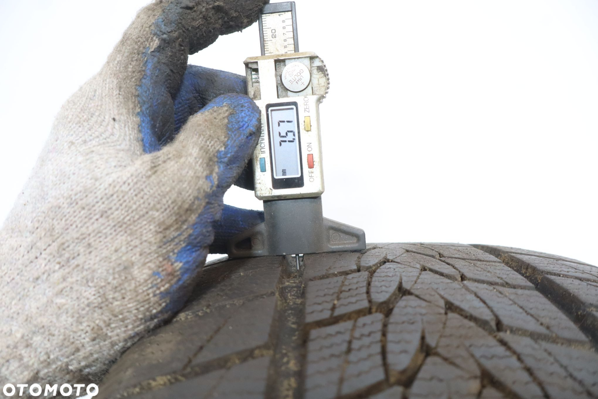 OPONA OPONY 4 SZT 215/45/16 ZIMA 23R - 4