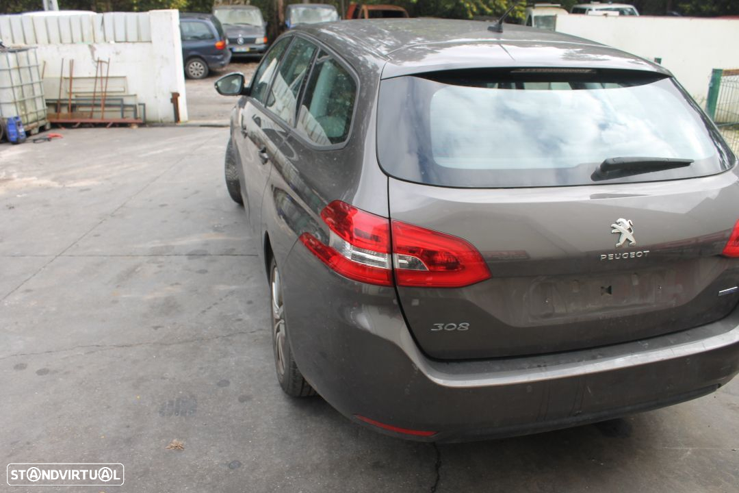Peugeot 308 de 2015 - 6