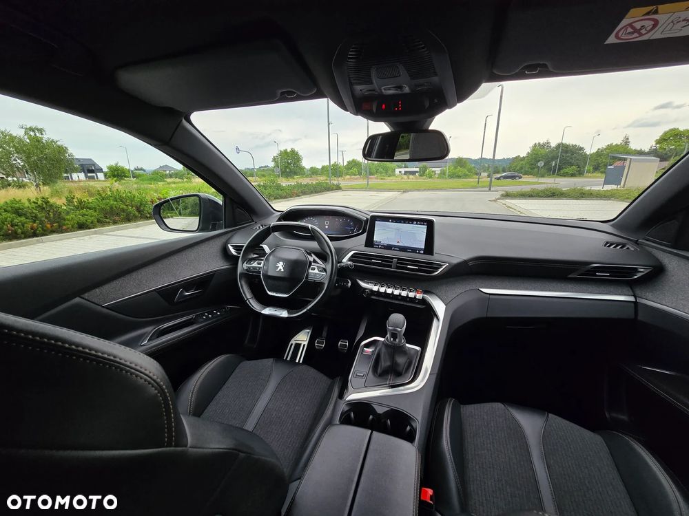 Peugeot 3008 - 13