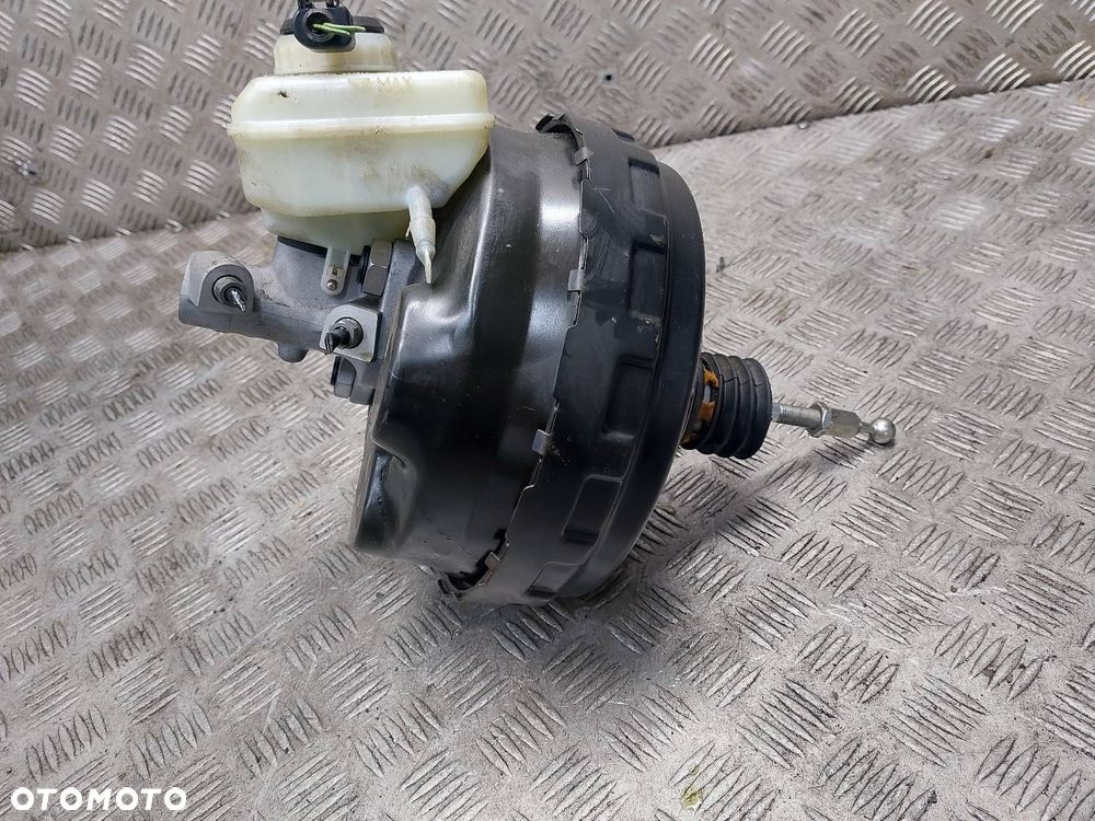 SERWO + POMPA HAMULCOWA AUDI Q5 8R 8R0612103A - 3