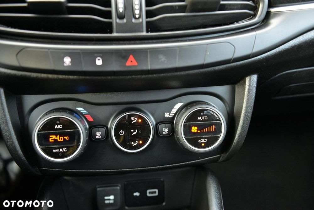 Fiat Tipo 1.4 16v Mirror - 16