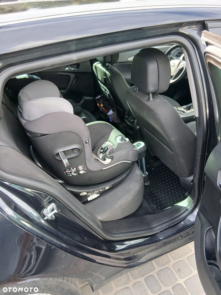 Opel Insignia - 14