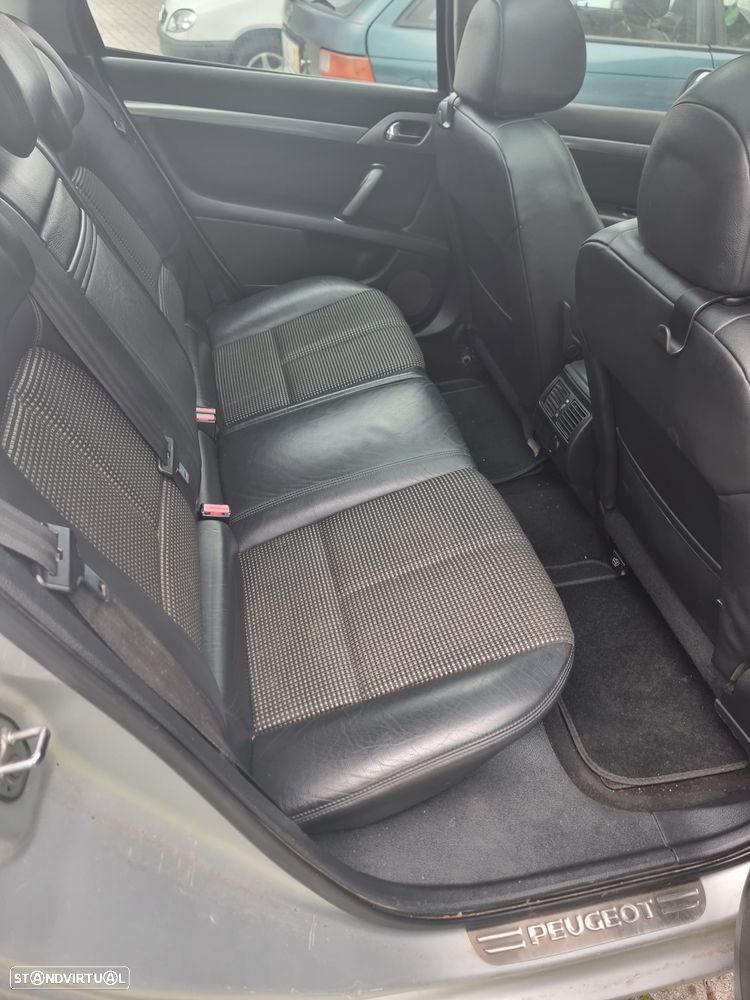 Peugeot 407 SW 2.0 HDi Sport - 2