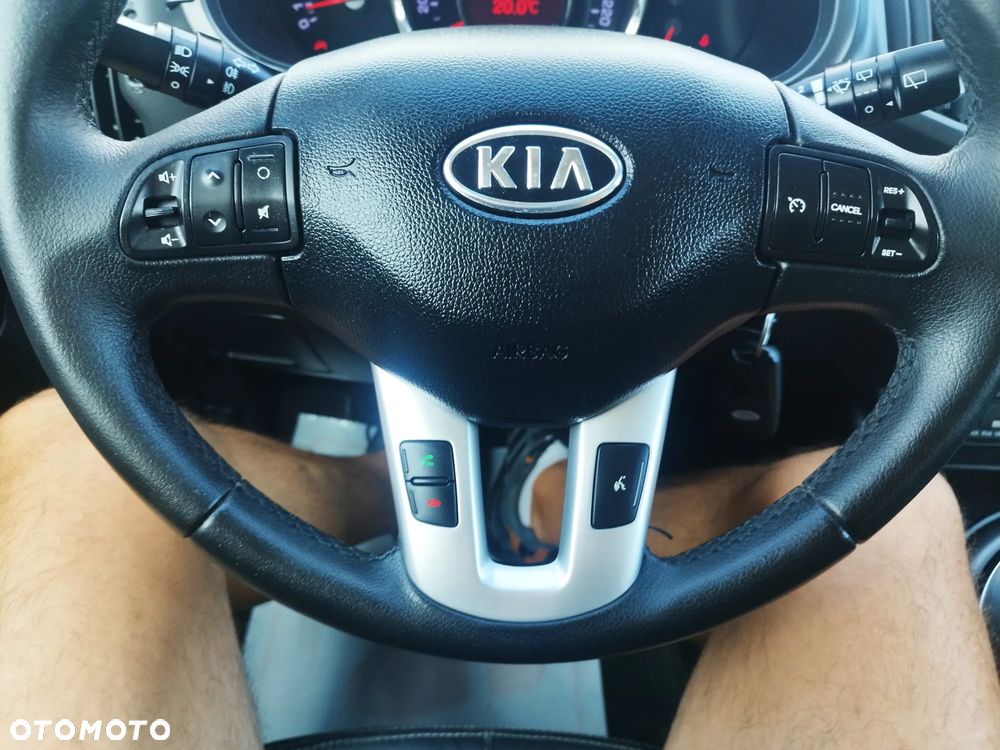 Kia Sportage 2.0 CVVT 2WD Attract - 33
