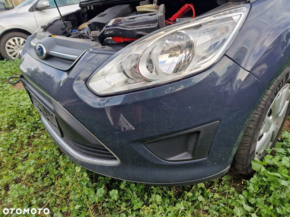 Kompletny  przód  ford c-max  mk2  w kolorze EA - 8