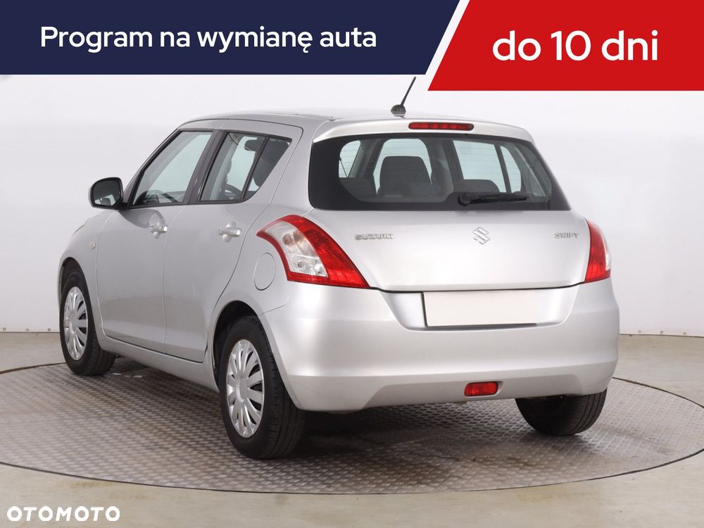 Suzuki Swift - 6