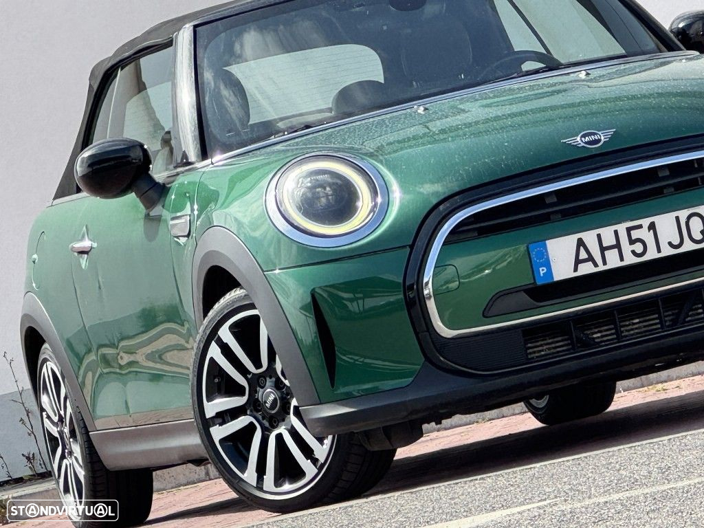 MINI Cabrio Cooper Premium Essential Auto - 31