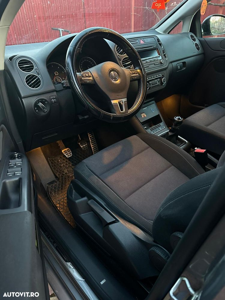 Volkswagen Golf Plus 1.6 TDI DPF BMT Comfortline - 6