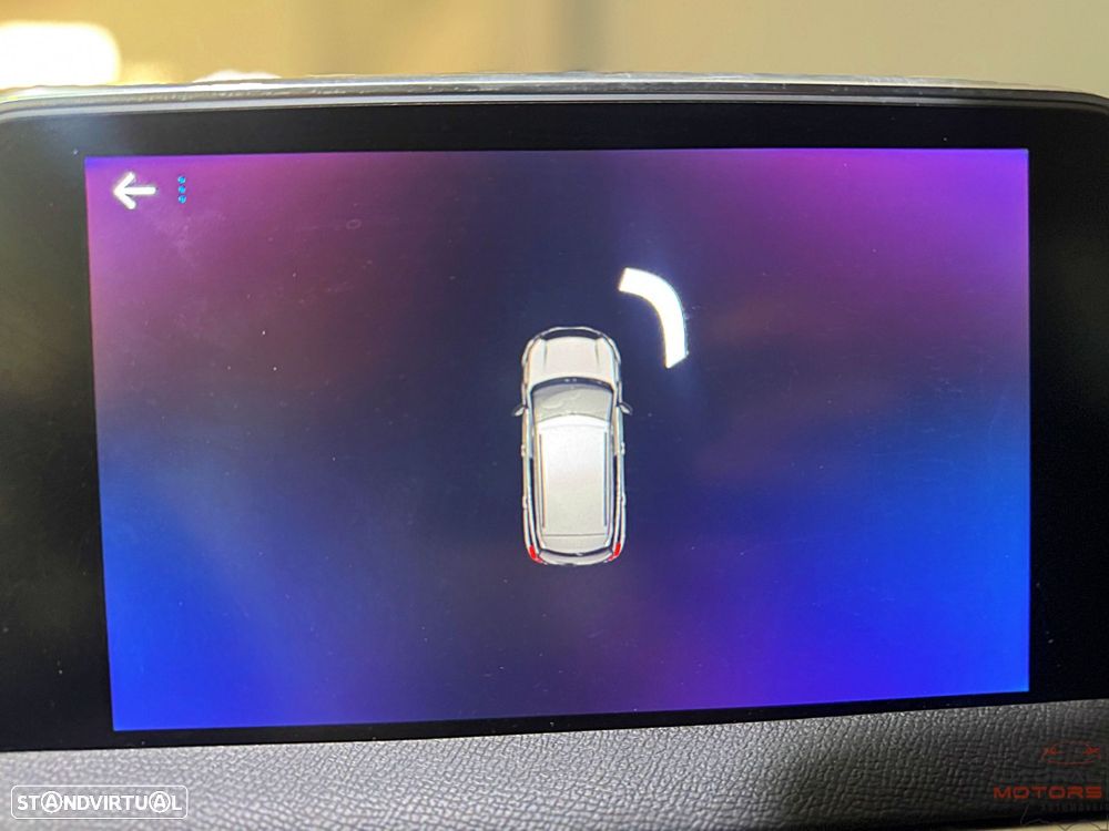 Peugeot 3008 1.2 PureTech Allure EAT8 - 36