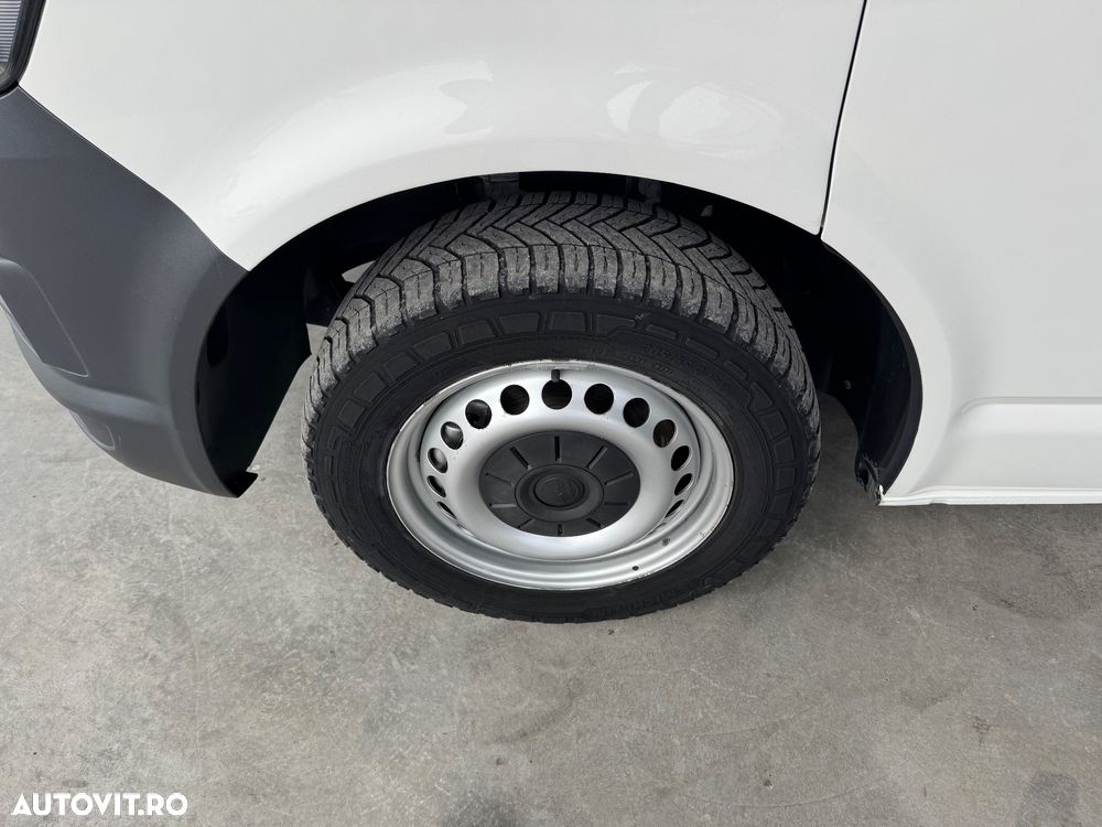 Volkswagen Transporter T6 - 28
