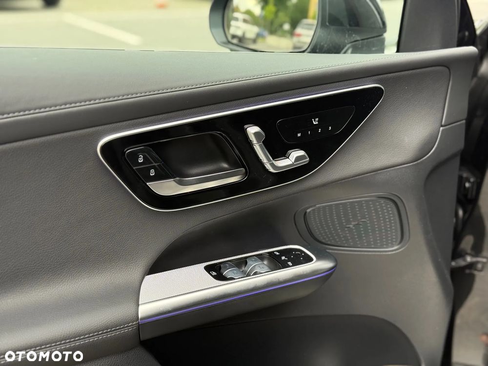 Mercedes-Benz GLC 300 d 4Matic 9G-TRONIC Edition AMG Line - 10