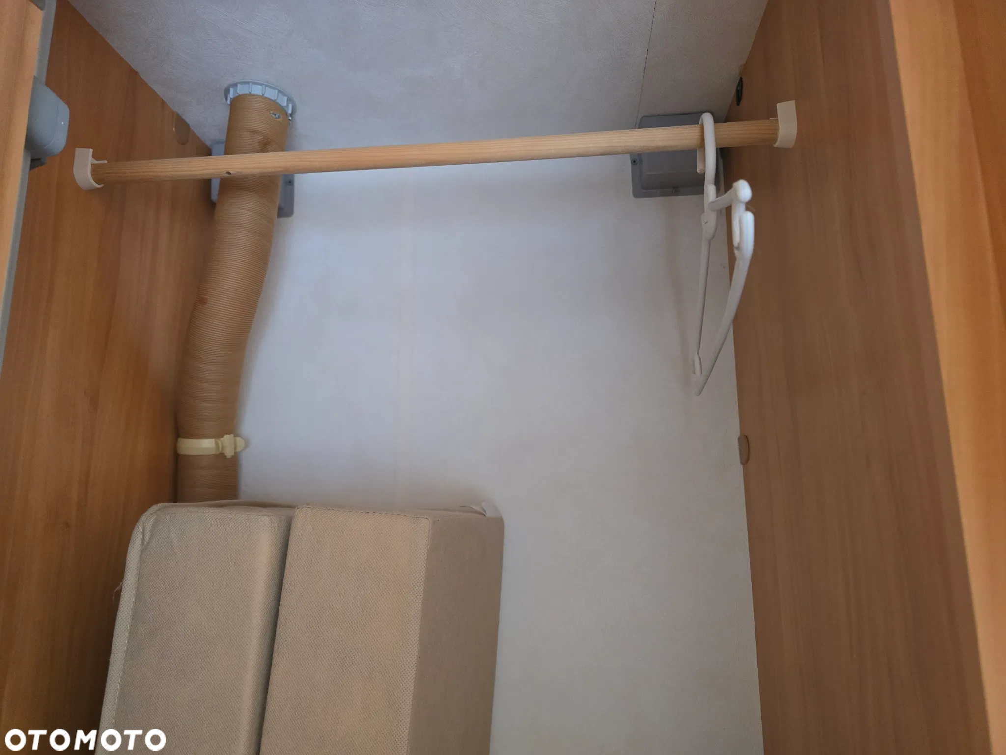 Adria ADORA 542 tk piętro 6osób 3 sypialnie przyczepa kempingowa hobby kmfe - 24