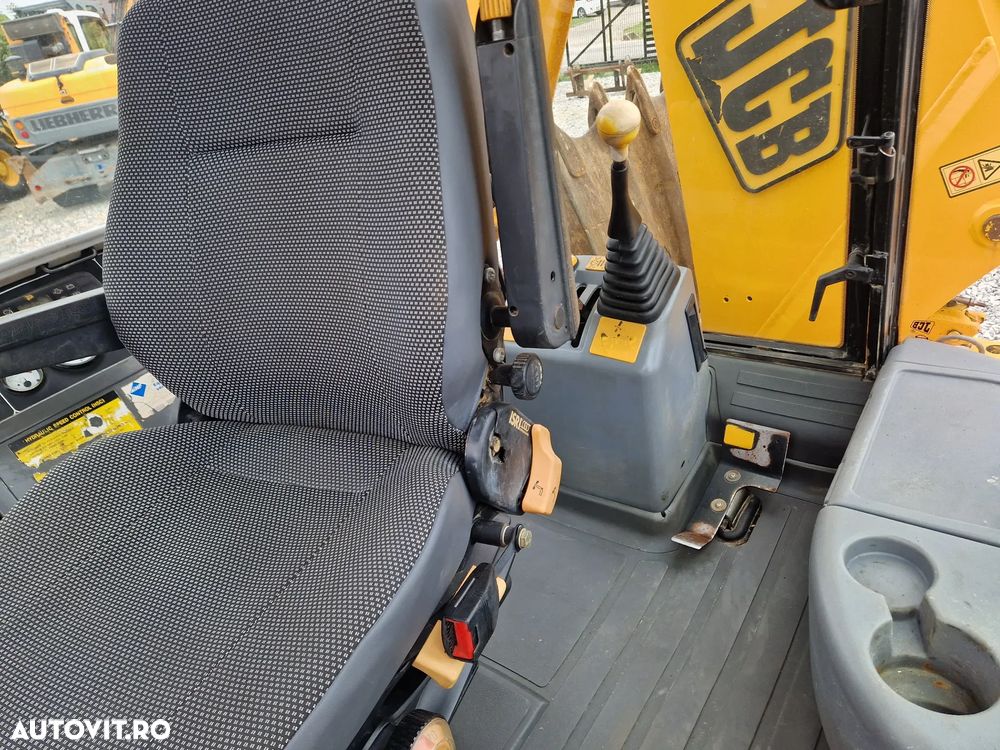 JCB 3cx - 9