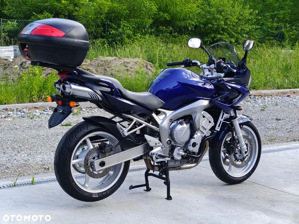 Yamaha FZ6 - 2