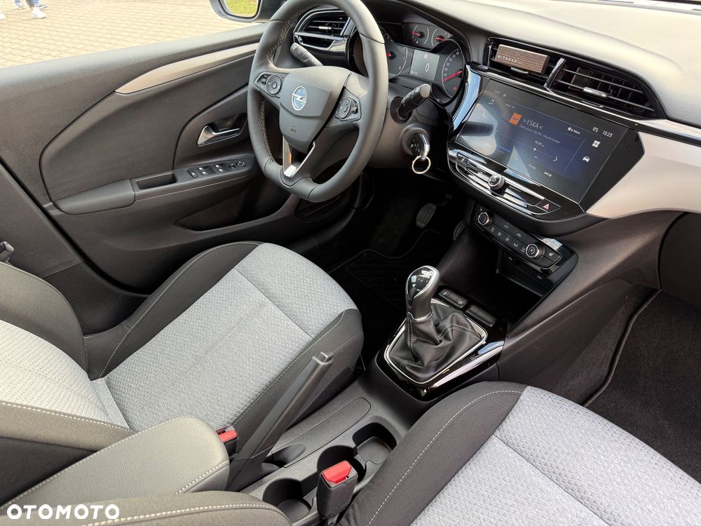 Opel Corsa 1.2 Elegance S&S - 24