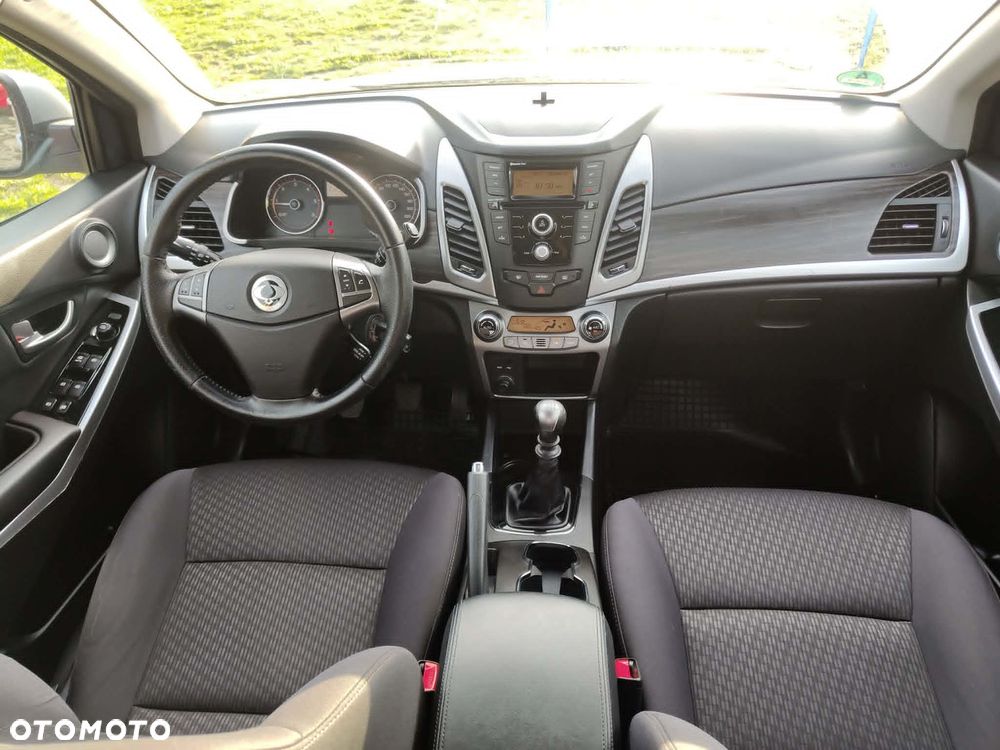 SsangYong/KGM Korando 2.0 Eco e-XDi DPF 2WD Sapphire - 16