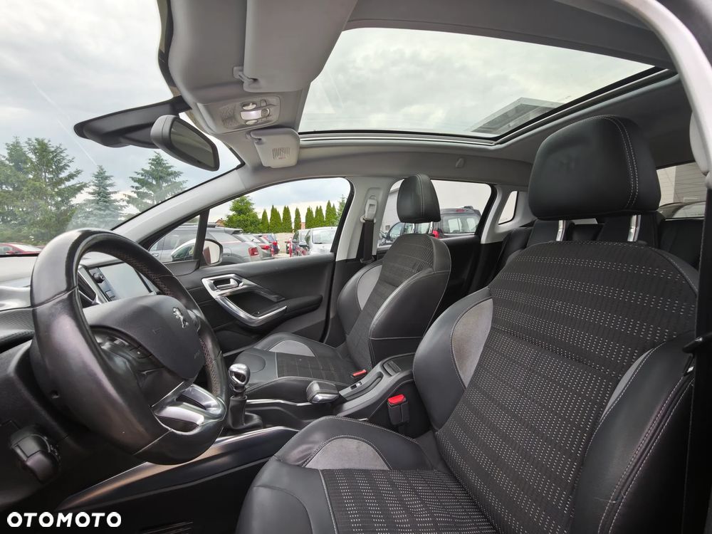 Peugeot 2008 BlueHDi FAP 120 STOP & START Allure - 31