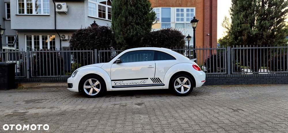 Volkswagen Beetle 2.0 TDI DPF Exclusive Sport - 4