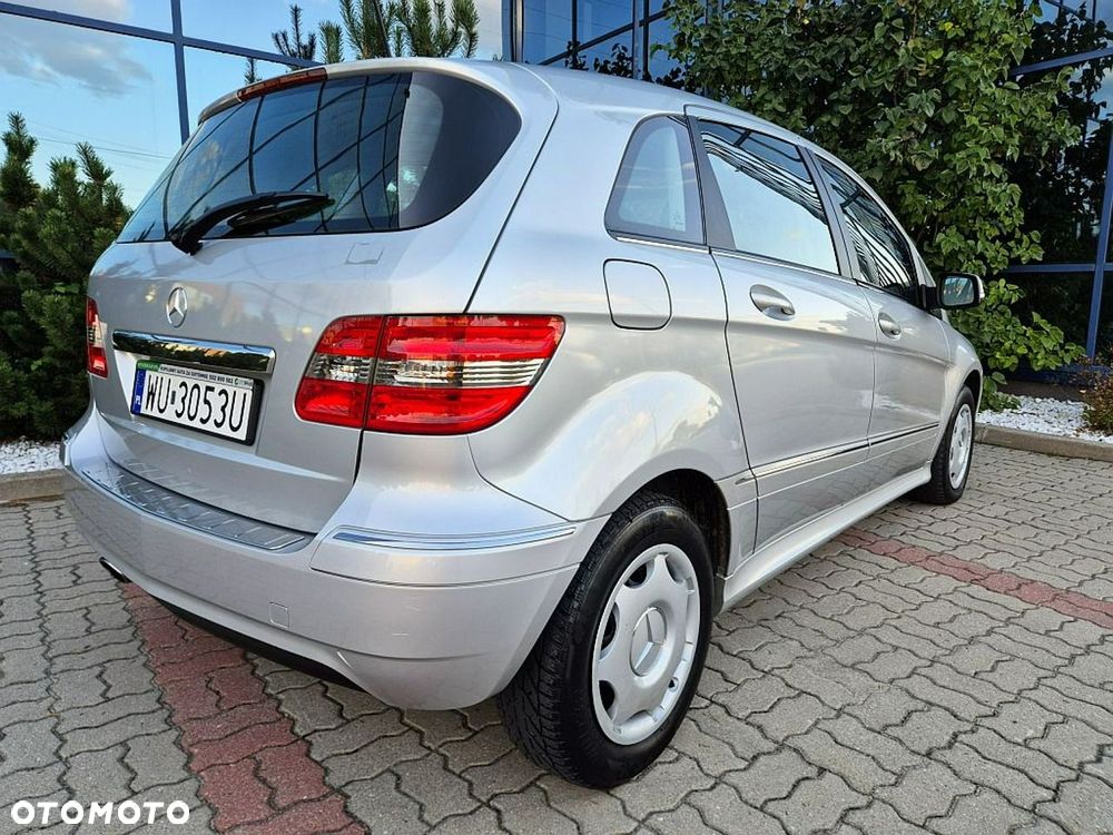 Mercedes-Benz Klasa B 160 BlueEff EU5 - 19